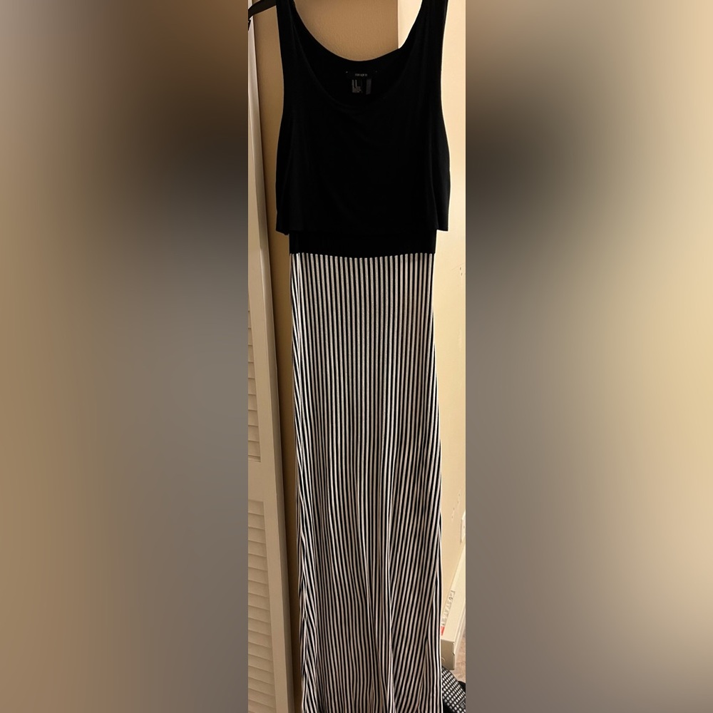Black and White Stripped Long Dress